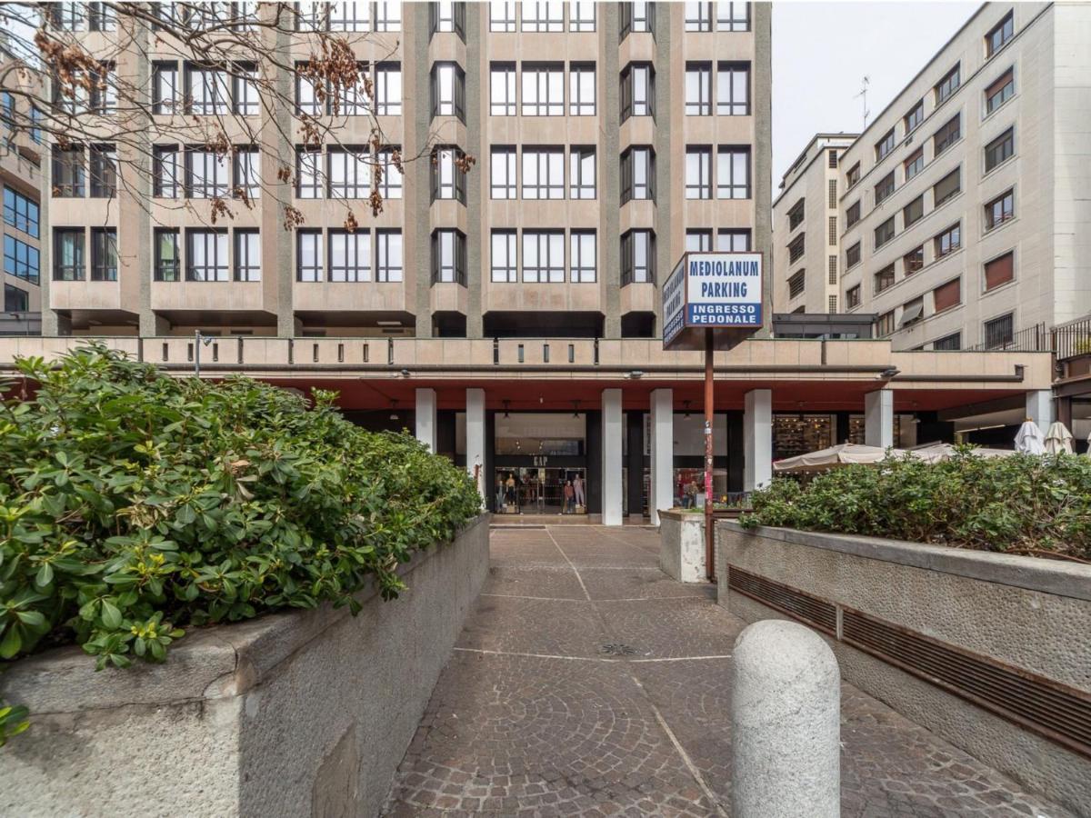 The Best Rent - Monolocale Moderno A Due Passi Dal Duomo Mailand Exterior foto